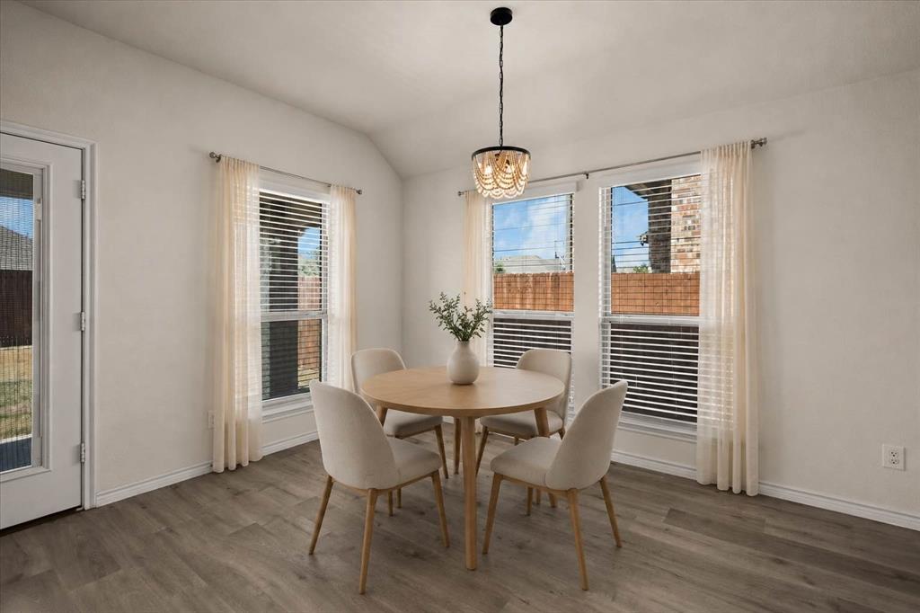 772 Soar Sky Way Property Photo 8