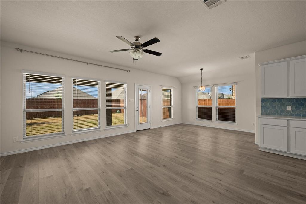 772 Soar Sky Way Property Photo 28