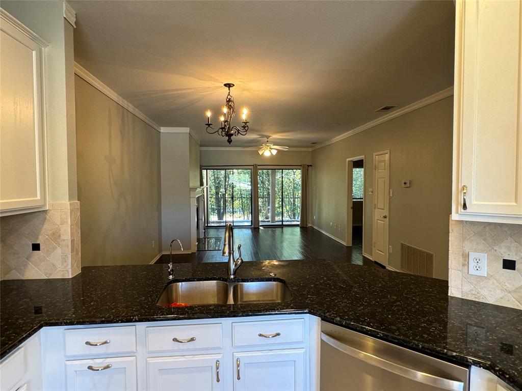 2026 Signal Ridge Place Property Photo 12