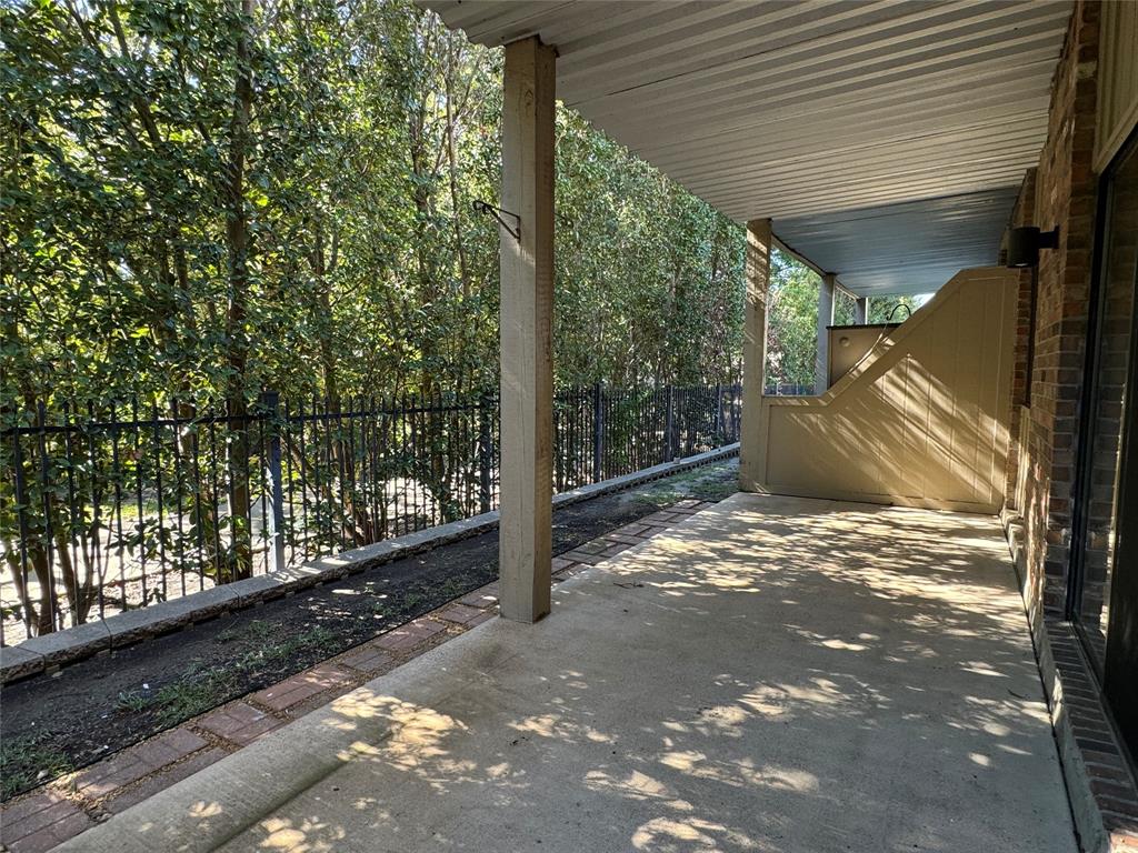 2026 Signal Ridge Place Property Photo 15