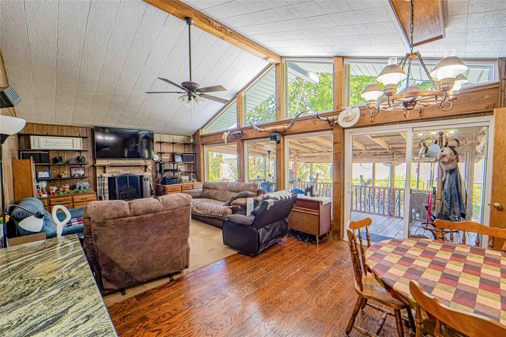 356 County Road 221 Property Photo 10