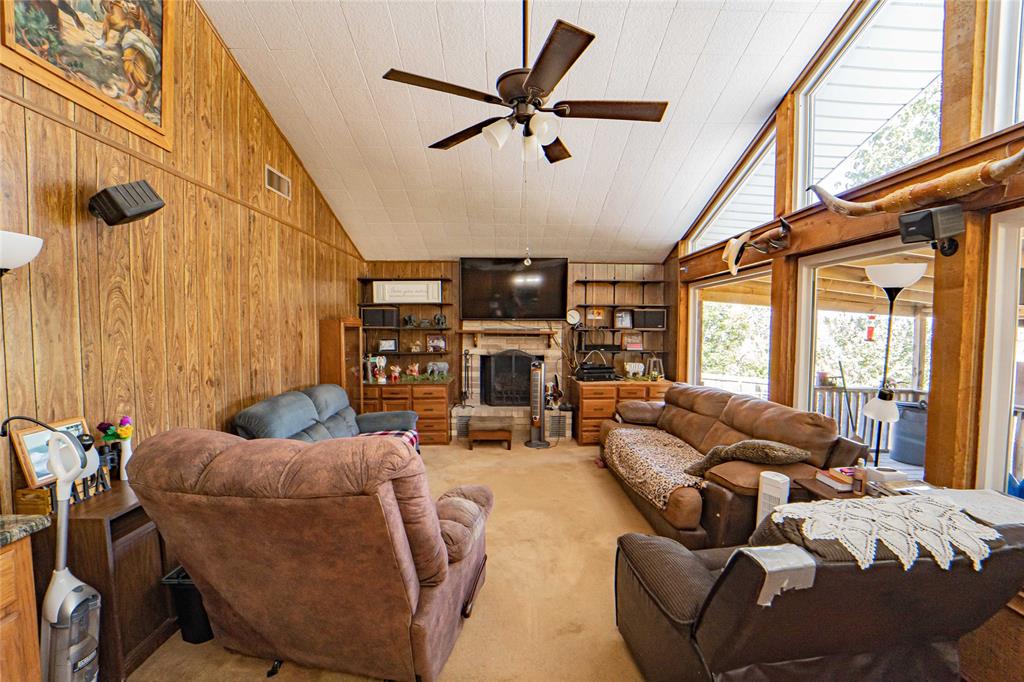 356 County Road 221 Property Photo 11