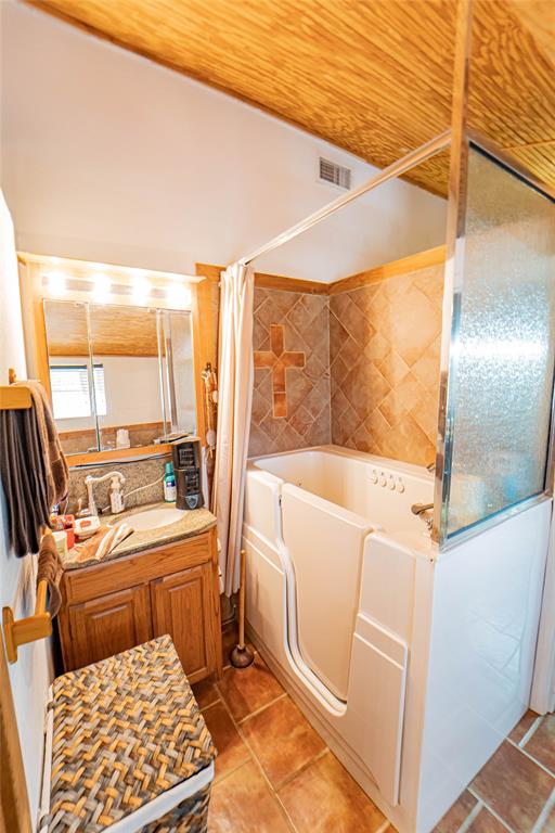 356 County Road 221 Property Photo 22