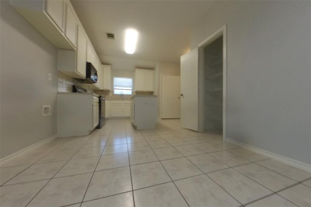 Address Unavailable Property Photo 6