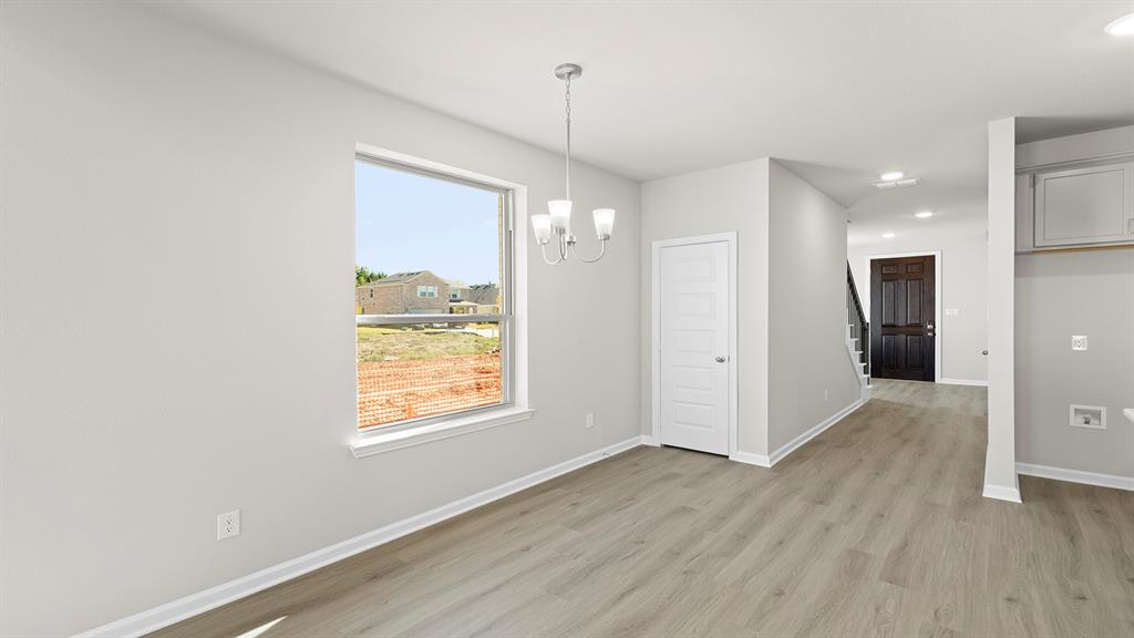 1640 Gracehill Way Property Photo 13