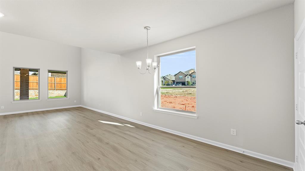 1640 Gracehill Way Property Photo 14