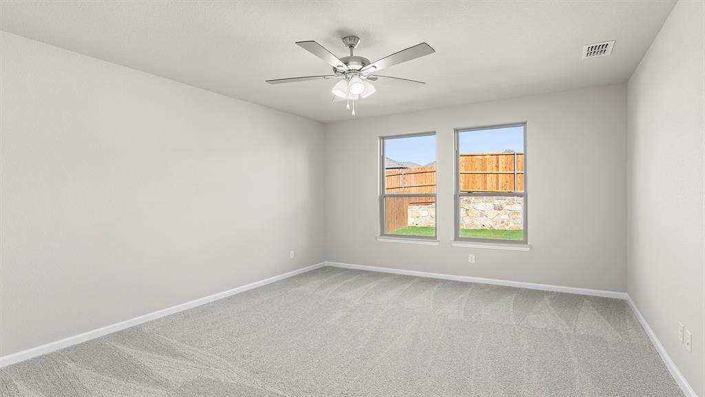 1640 Gracehill Way Property Photo 17