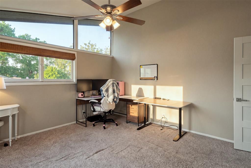 2811 Crowley Court Property Photo 17