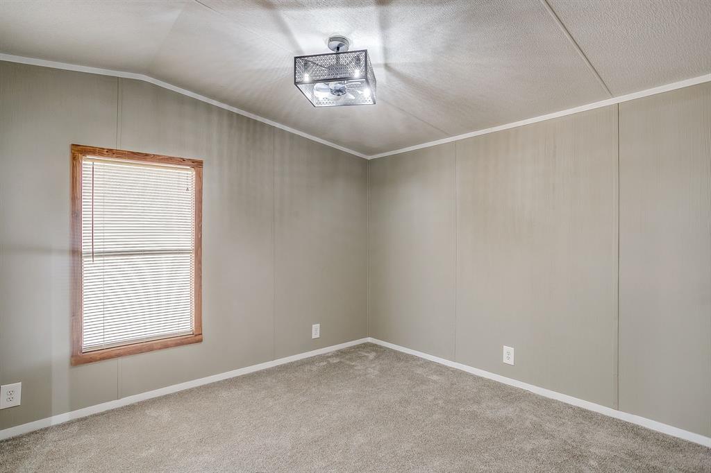 173 Briar Oaks Drive Property Photo 28
