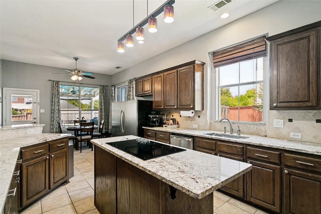 1702 Bluffview Lane Property Photo 16