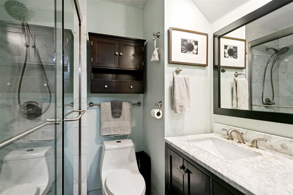 1702 Bluffview Lane Property Photo 27