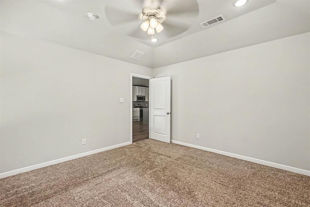 977 Sam Street Property Photo 16