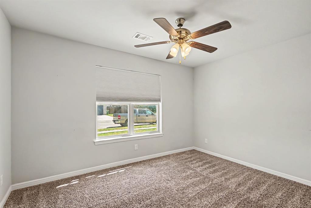977 Sam Street Property Photo 22