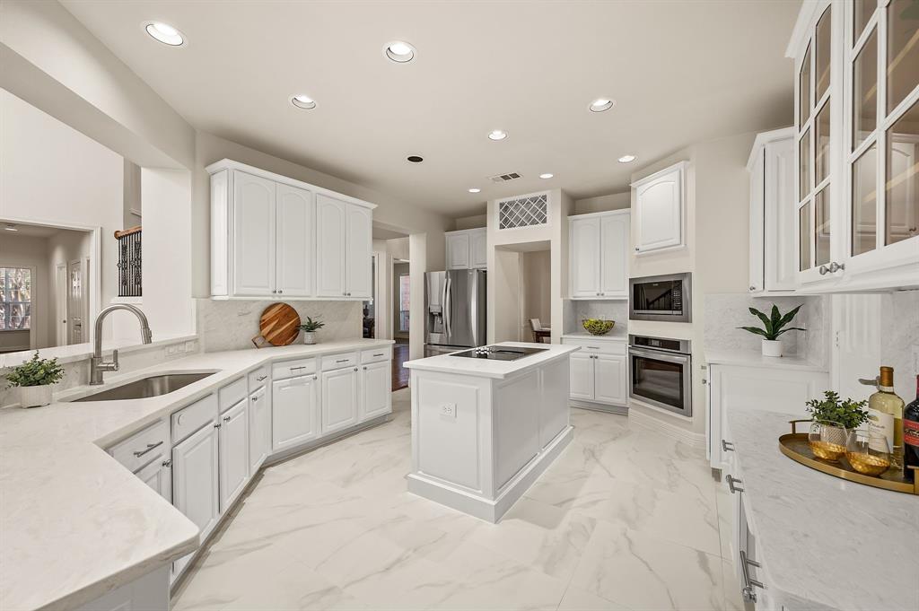 6609 Sapphire Circle Property Photo 12
