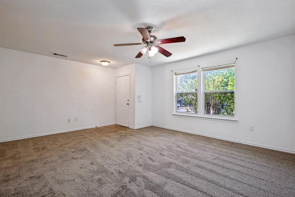 2932 Cypress Avenue Property Photo 6