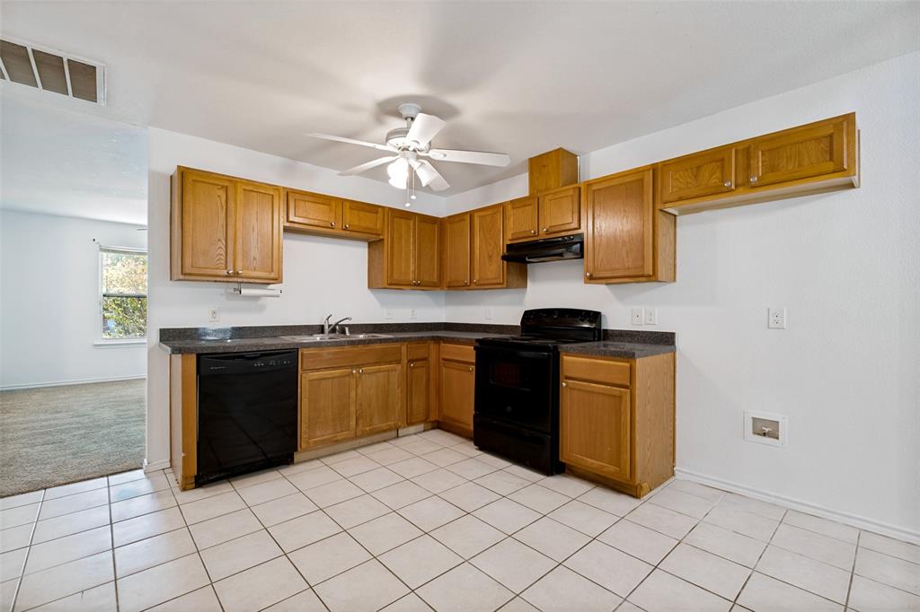 2932 Cypress Avenue Property Photo 10