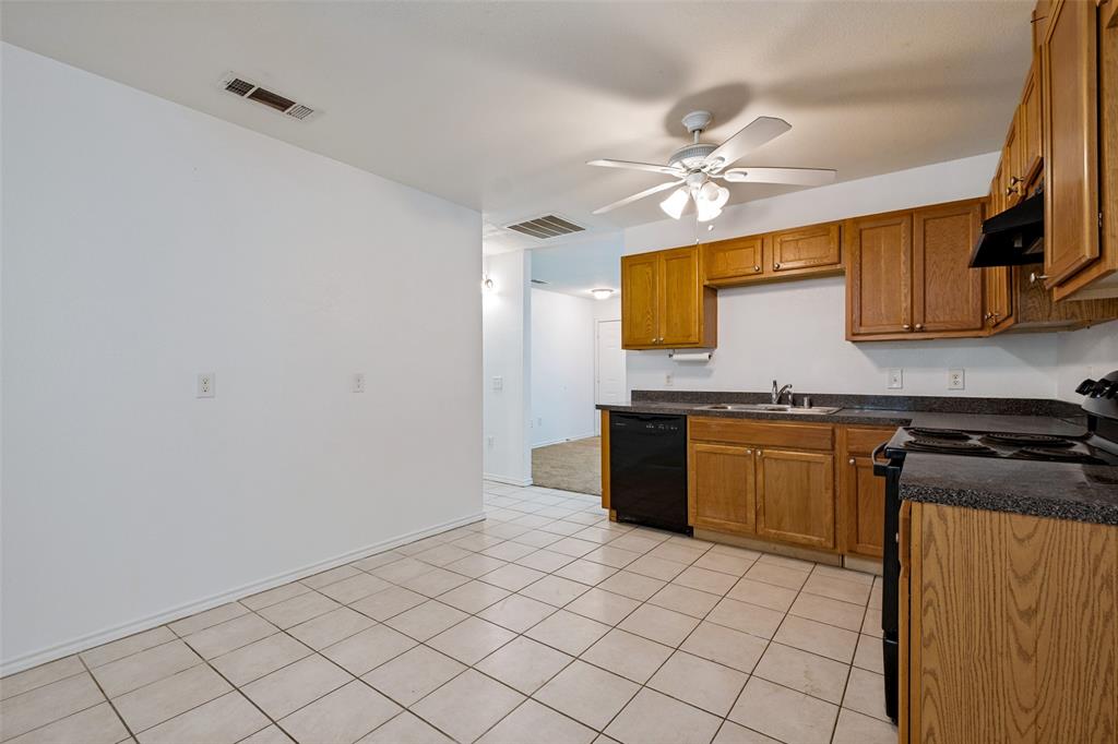 2932 Cypress Avenue Property Photo 12