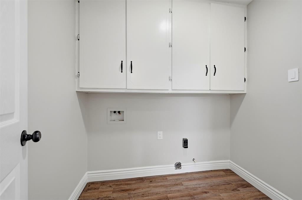 1808 Robin Drive Property Photo 13