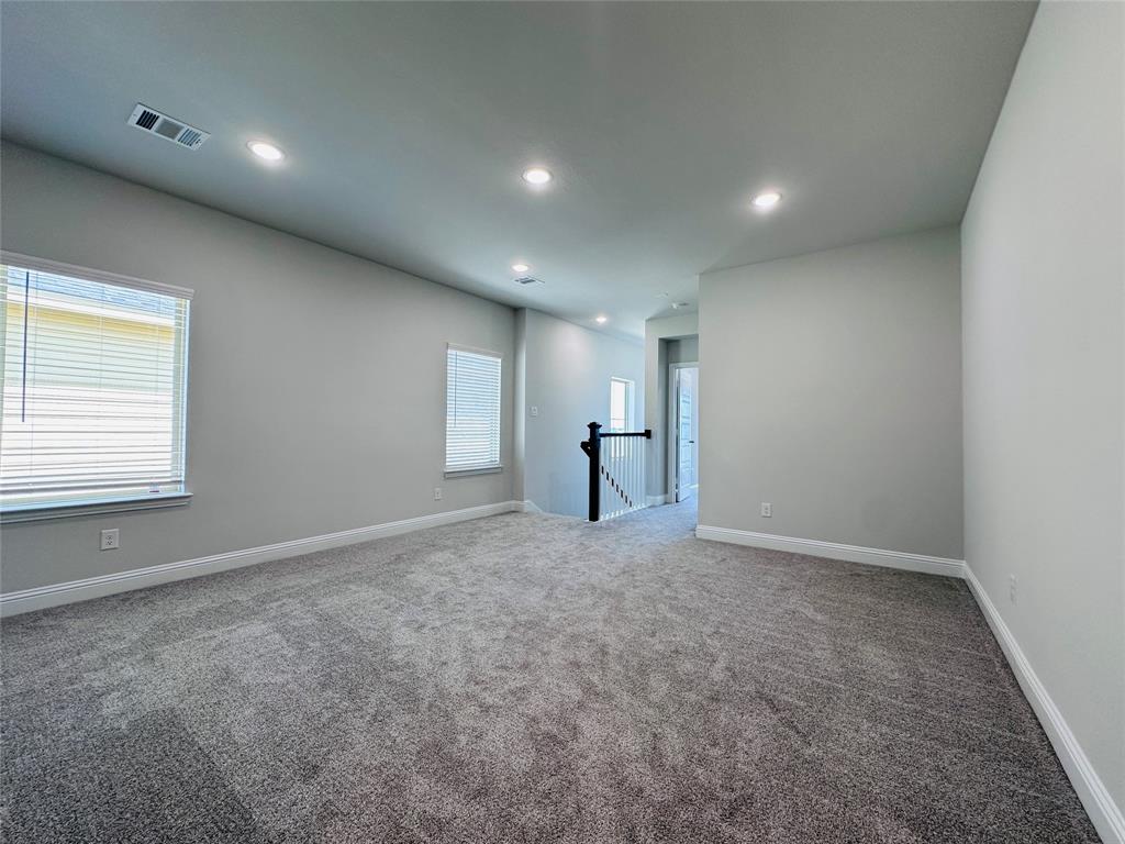 7017 Sunset Boulevard Property Photo 34