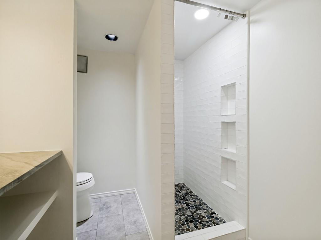 15151 Berry Trail 1501 Property Photo 15
