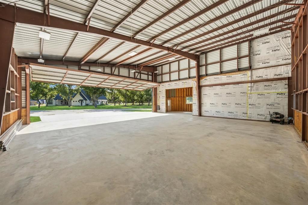 9003 King Air Drive Property Photo 19
