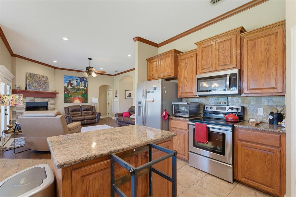 2234 Bunker Hill Drive Property Photo 10