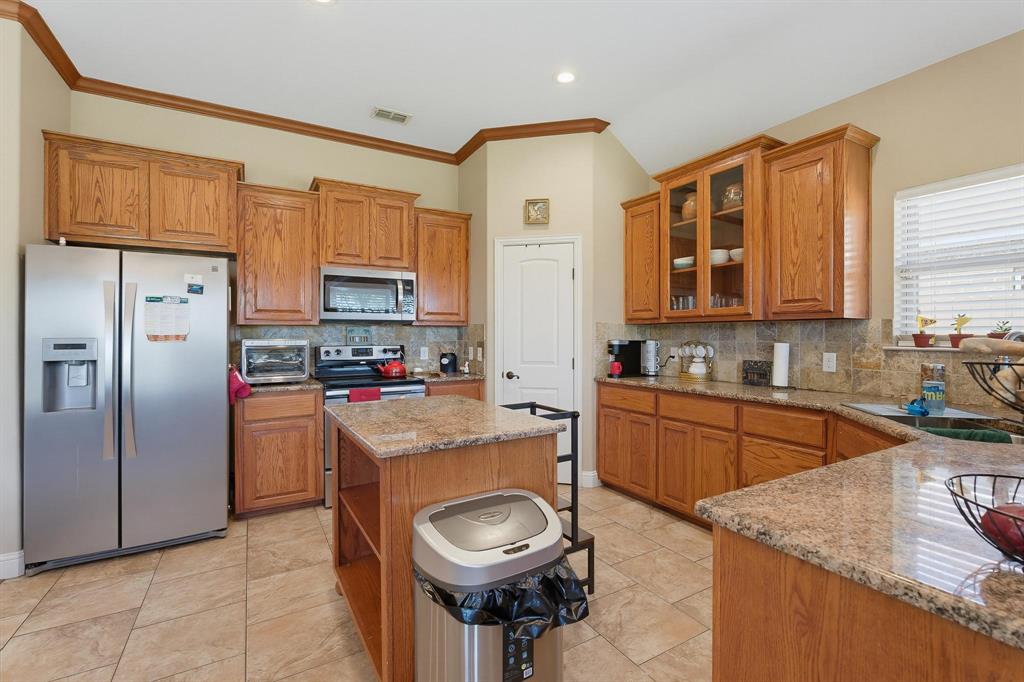 2234 Bunker Hill Drive Property Photo 13