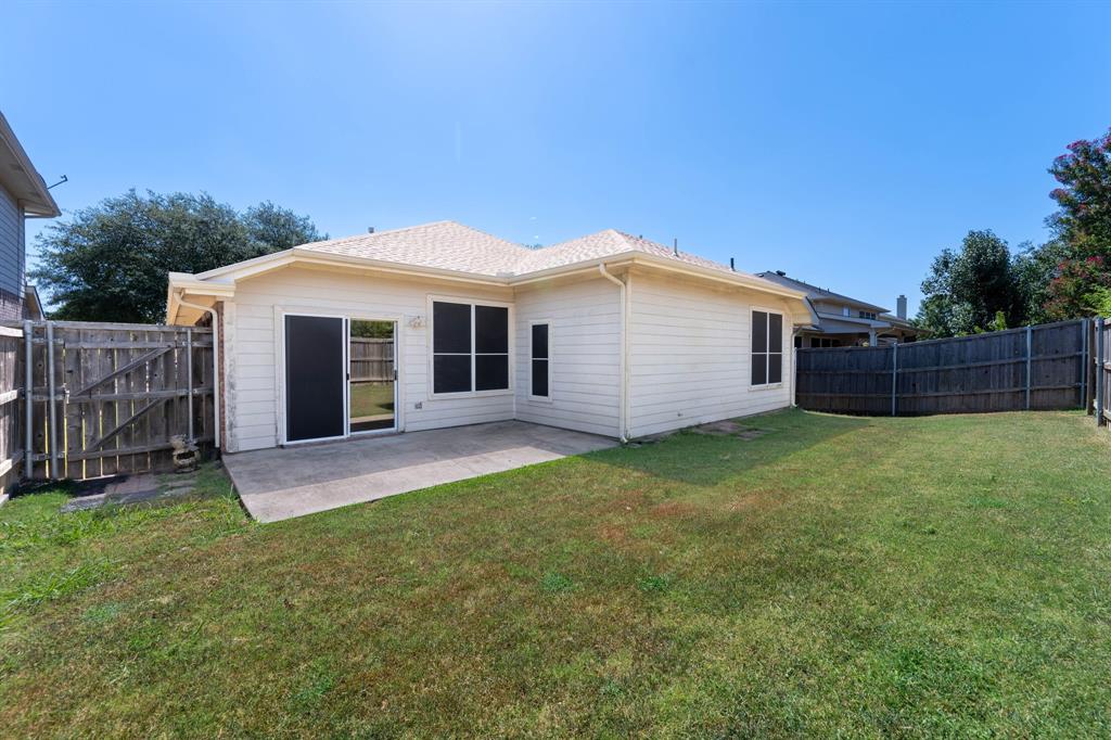 413 Tallowtree Drive Property Photo 27