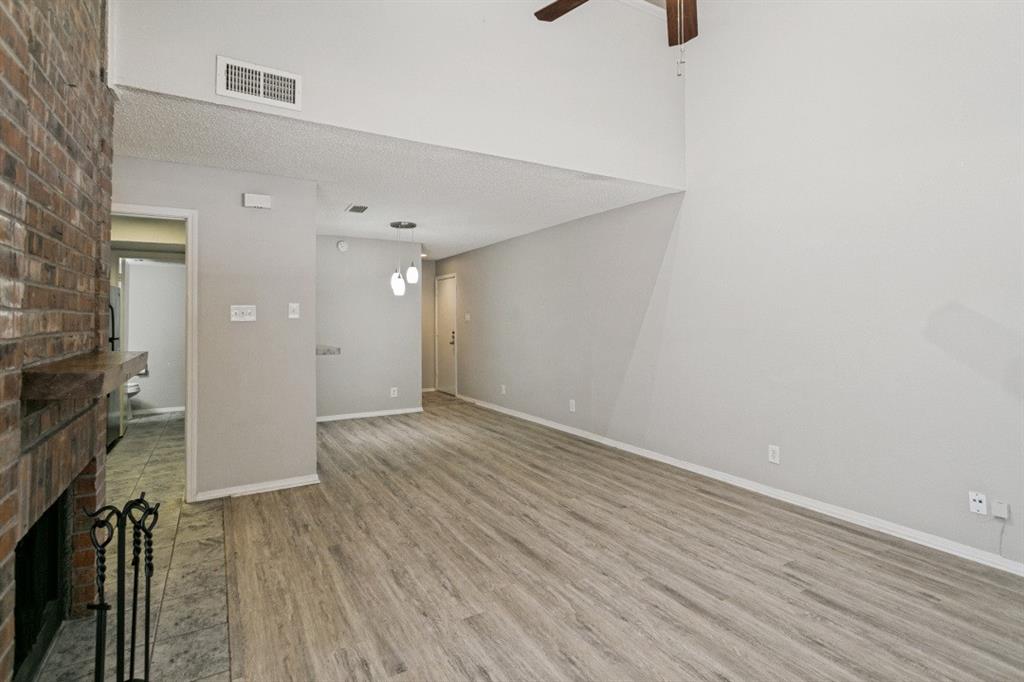 18240 Midway Road 905 Property Photo 12