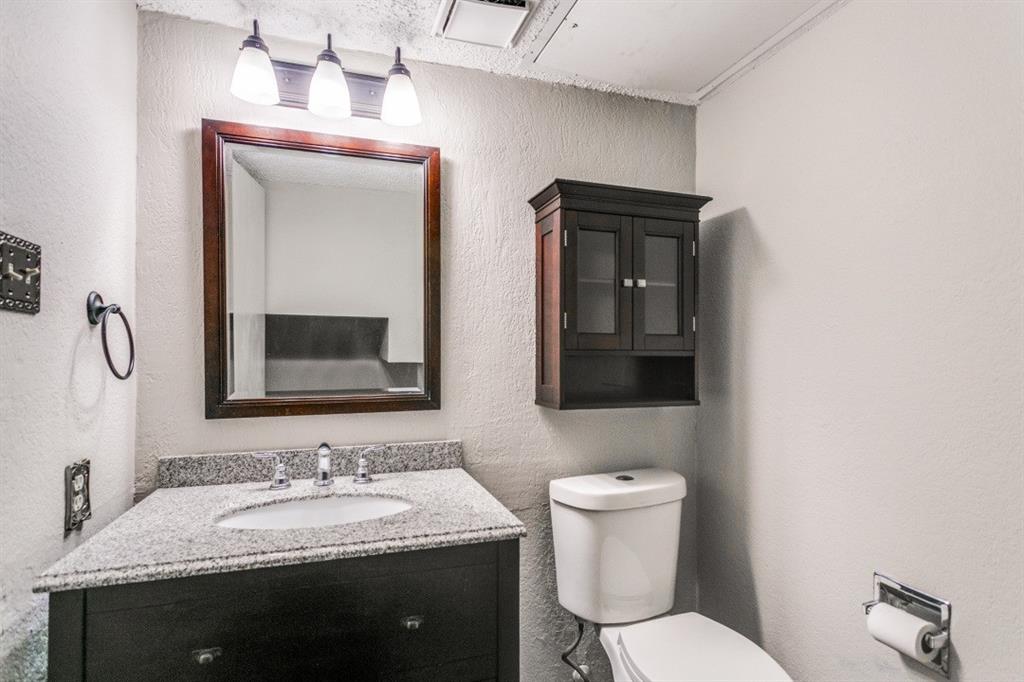 18240 Midway Road 905 Property Photo 24