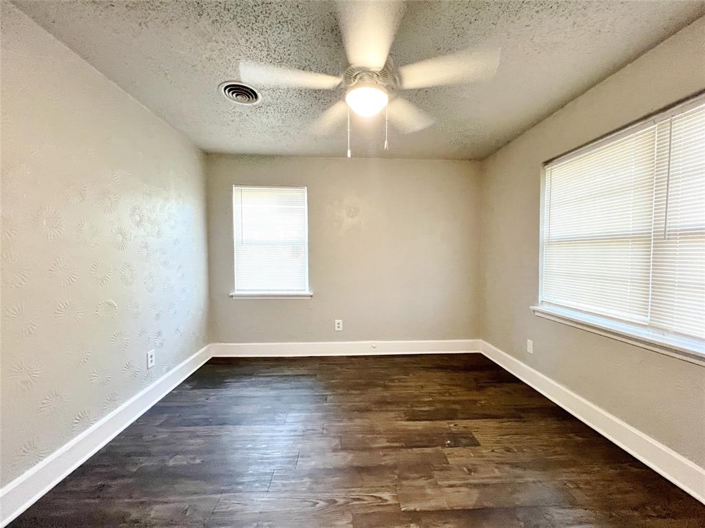 5301 Mansel Lane Property Photo 11