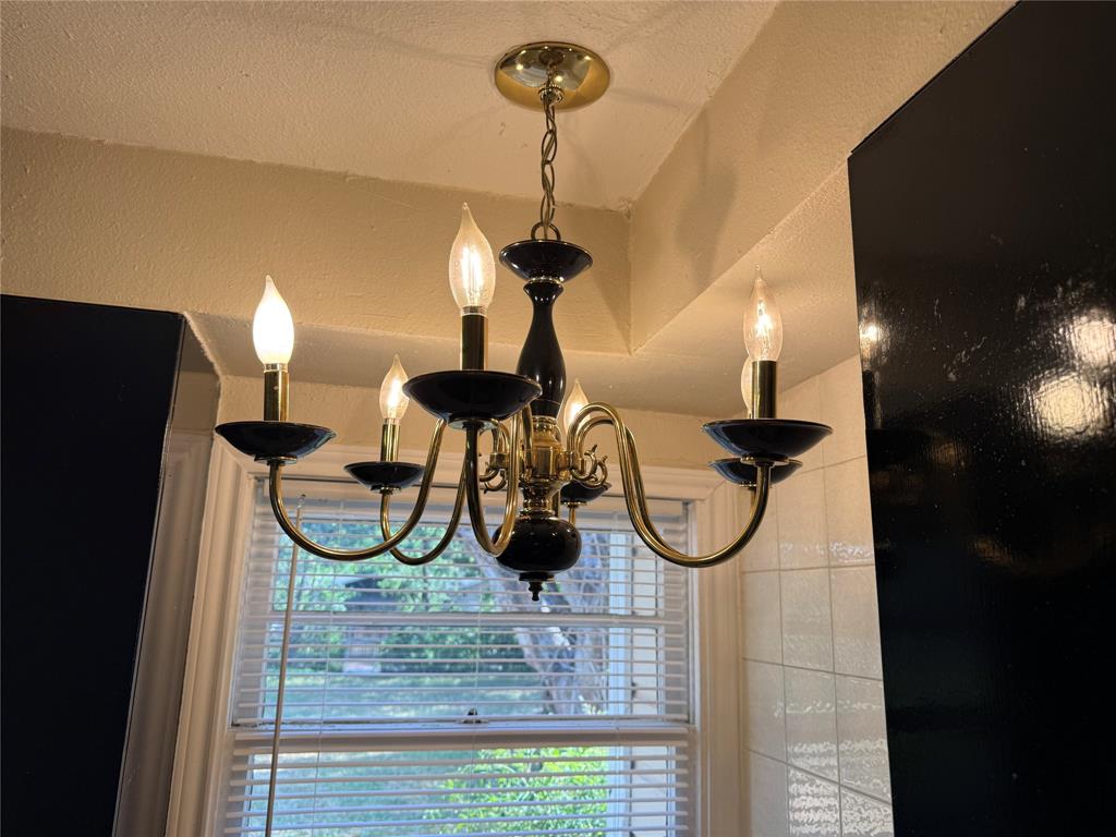 4042 Benbrook Street Property Photo 15