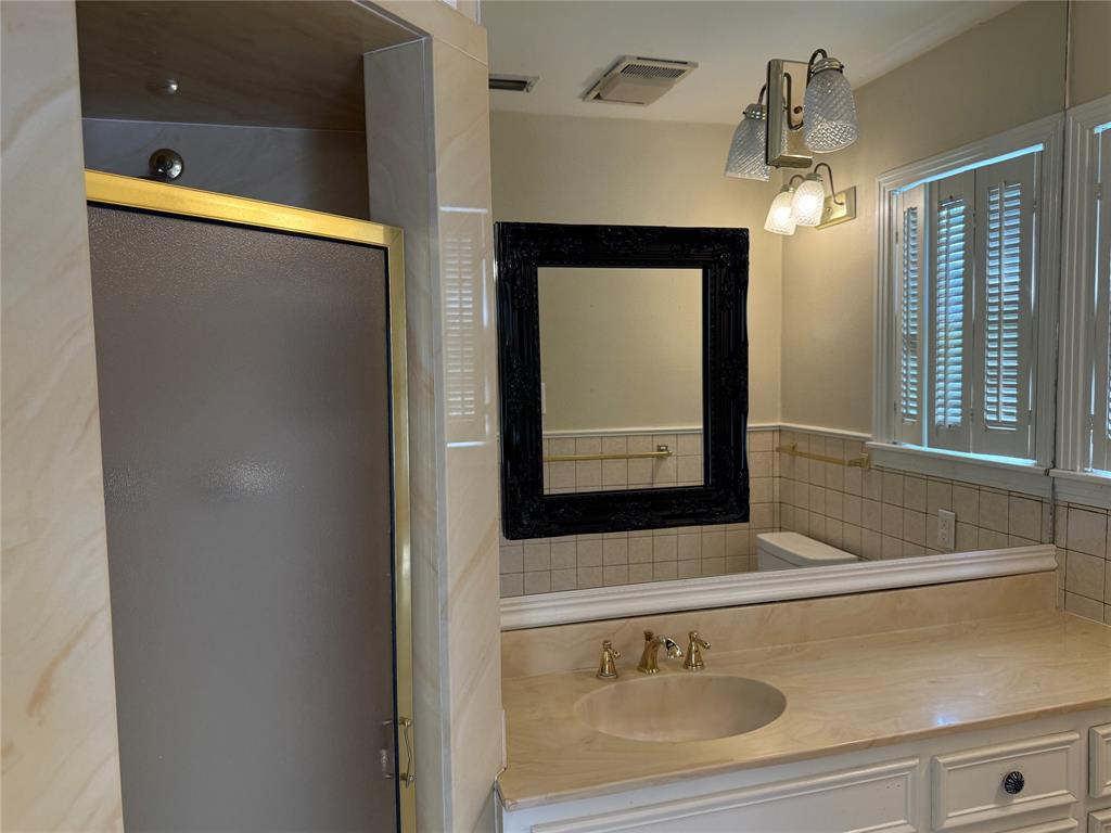 4042 Benbrook Street Property Photo 24