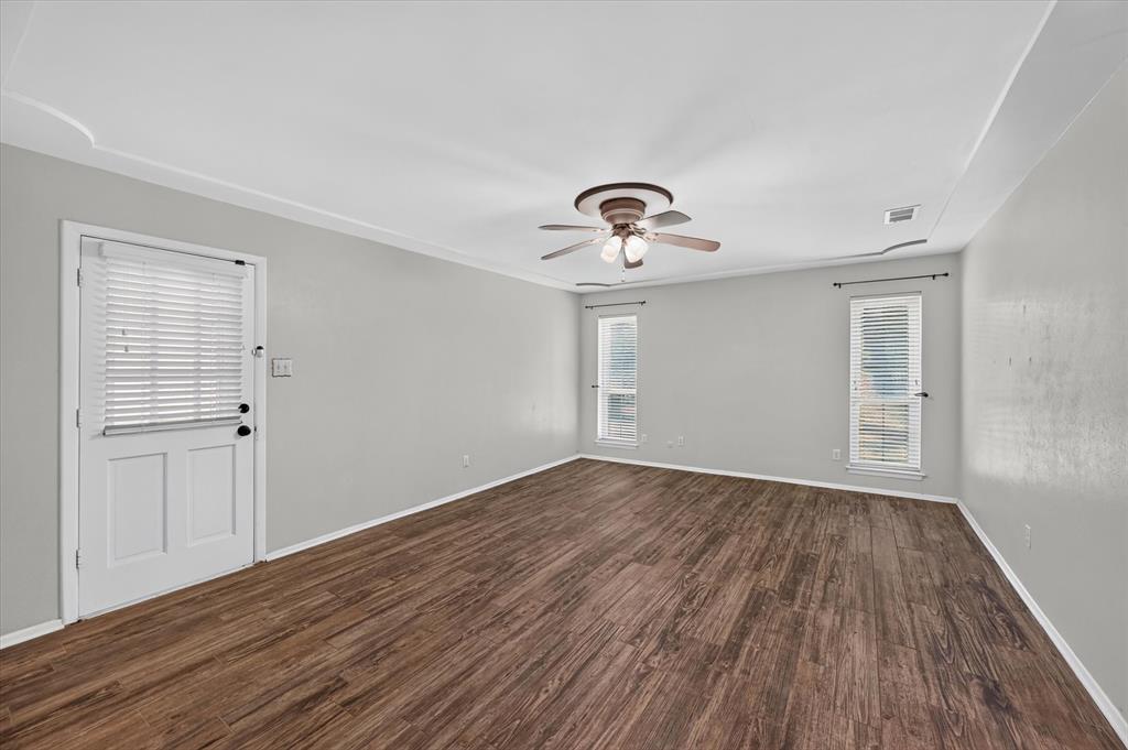 4208 Trowbridge Drive Property Photo 18