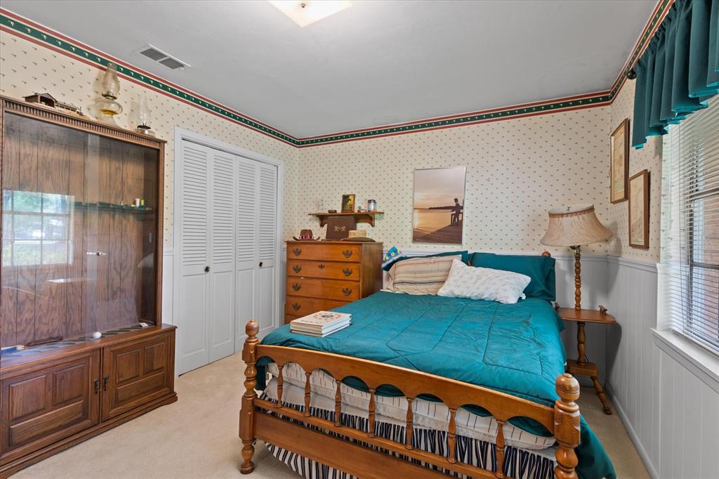 10068 & 10094 Cr 2213 Property Photo 17