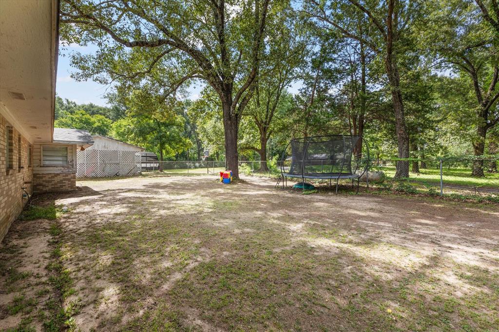 10068 & 10094 Cr 2213 Property Photo 40