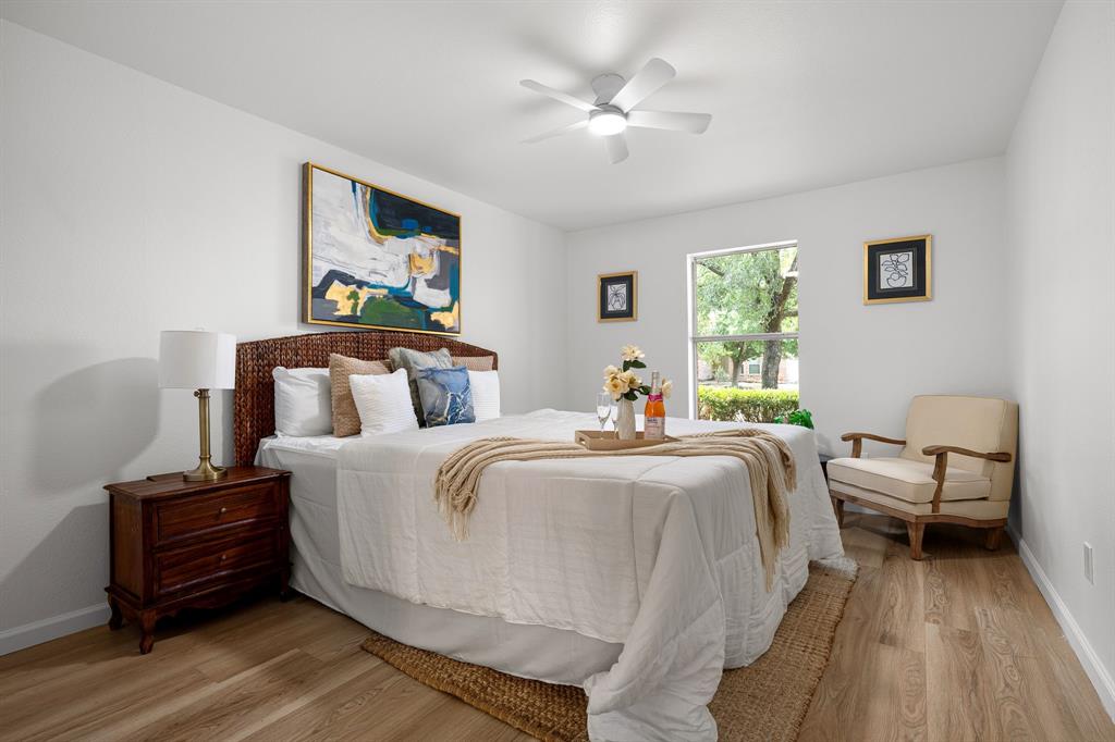 1327 Cleardale Drive Property Photo 8