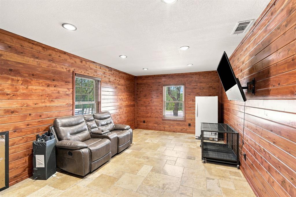 322 Fm 927 Property Photo 21