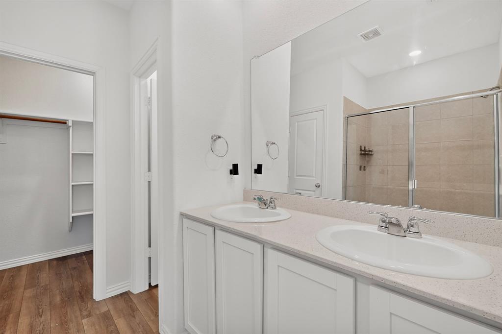 11609 Silver Queen Drive Property Photo 17