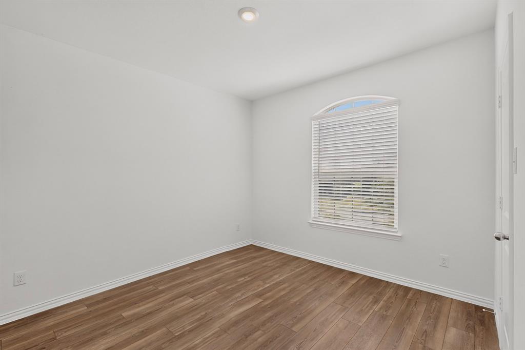 11609 Silver Queen Drive Property Photo 18