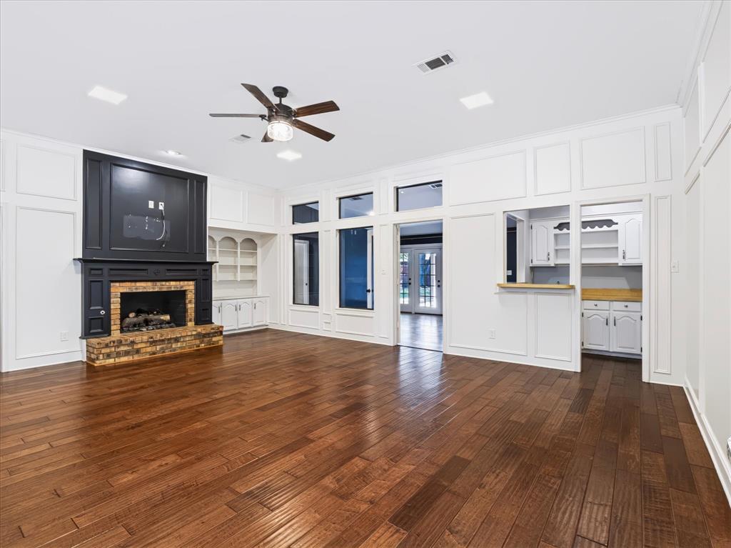 10216 Shadow Way Property Photo 10