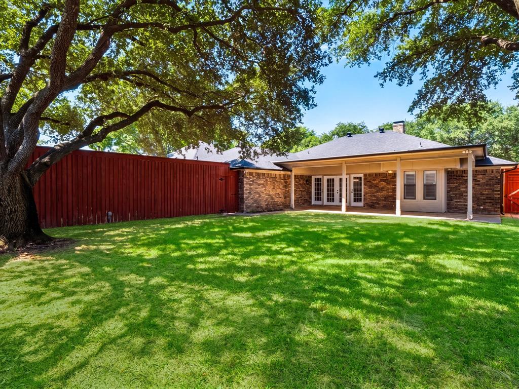 10216 Shadow Way Property Photo 37