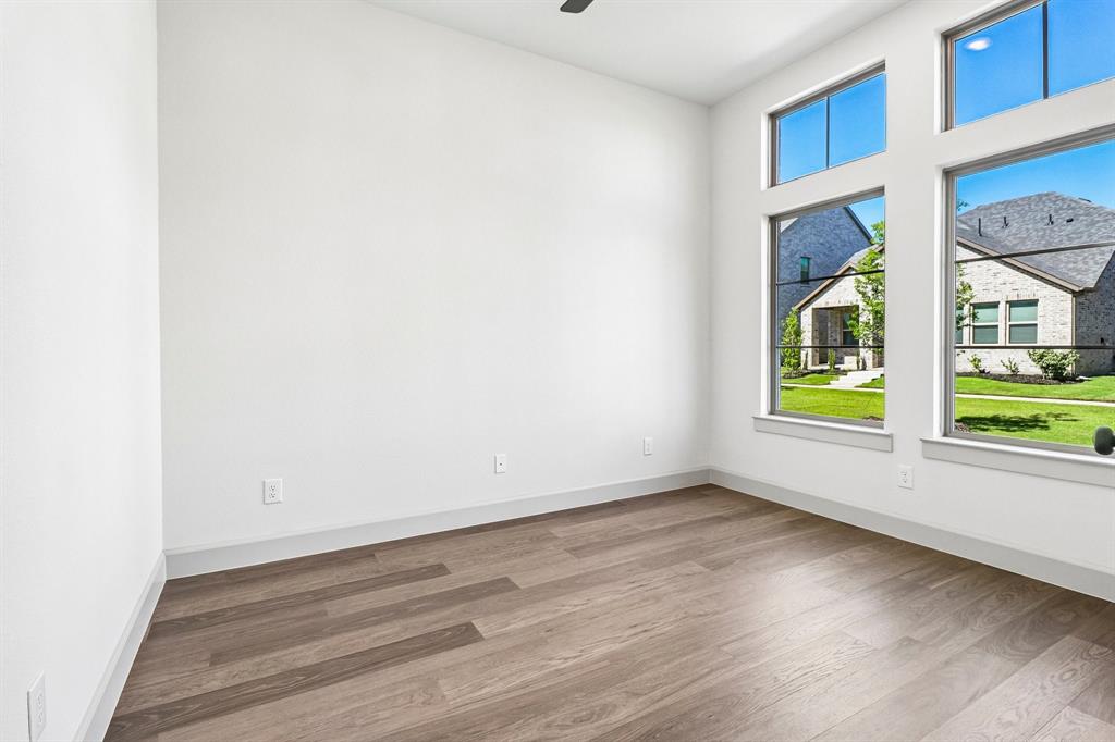 1125 Saltbrush Mews Property Photo 6