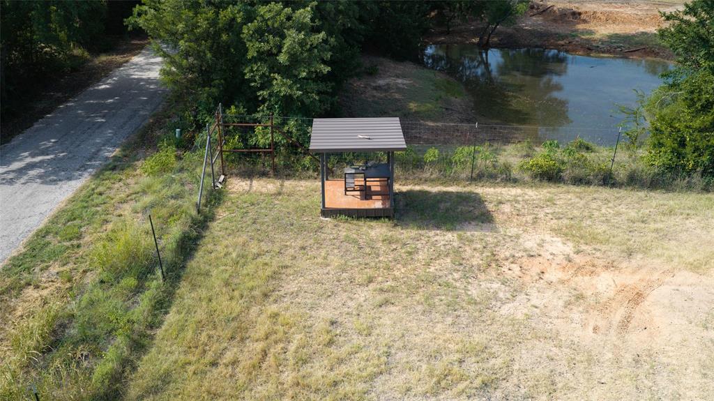 344 County Road 1660 Property Photo 7