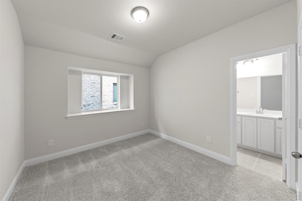 14534 Lovelace Street Property Photo 16