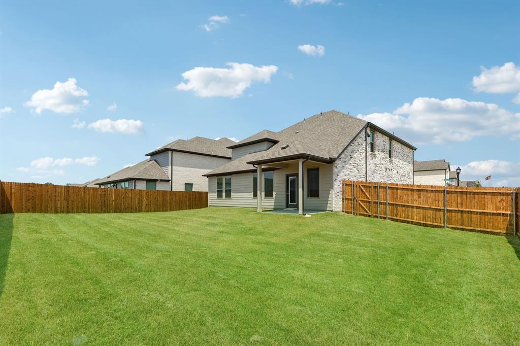 2302 Wind River Drive Property Photo 10
