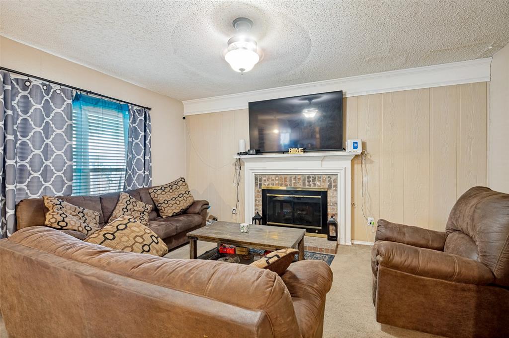 4442 Mercer Street Property Photo 8