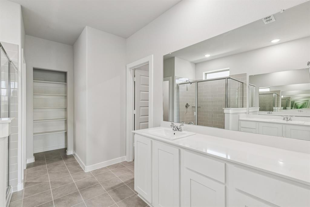 910 Windy Valley Road Property Photo 22