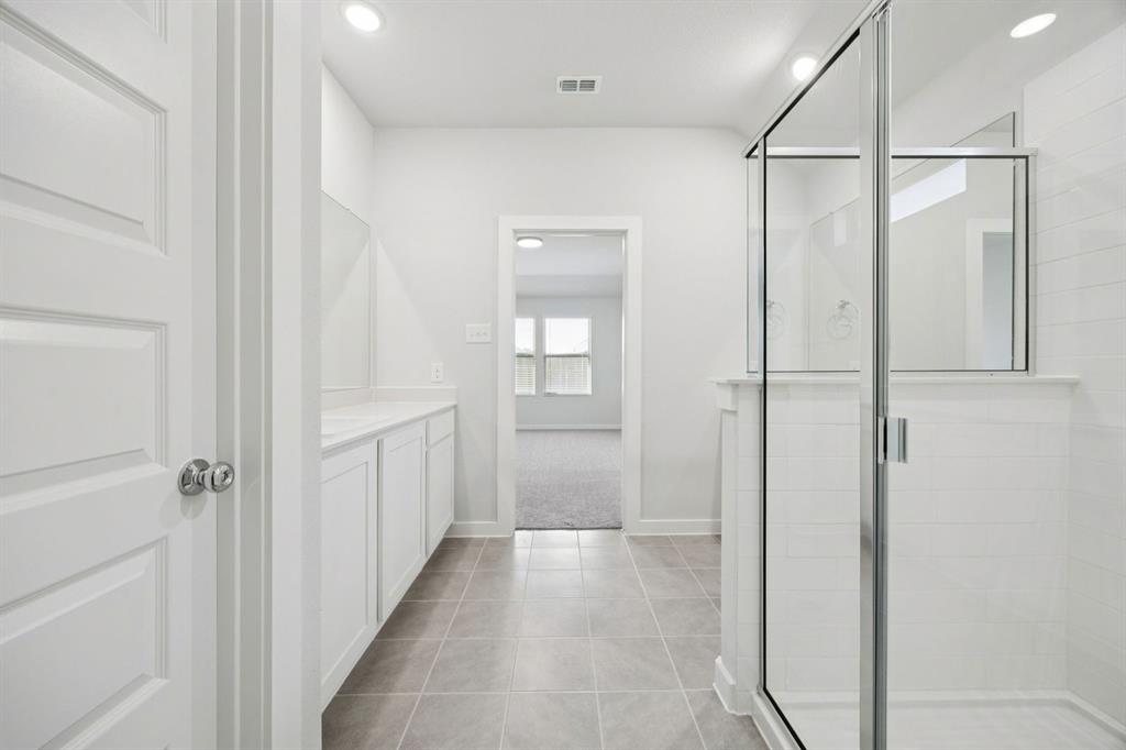 720 Brightstar Drive Property Photo 17
