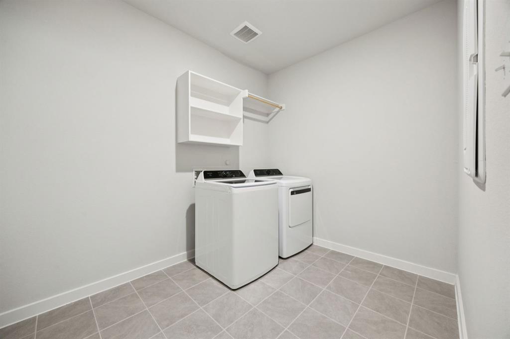 720 Brightstar Drive Property Photo 22